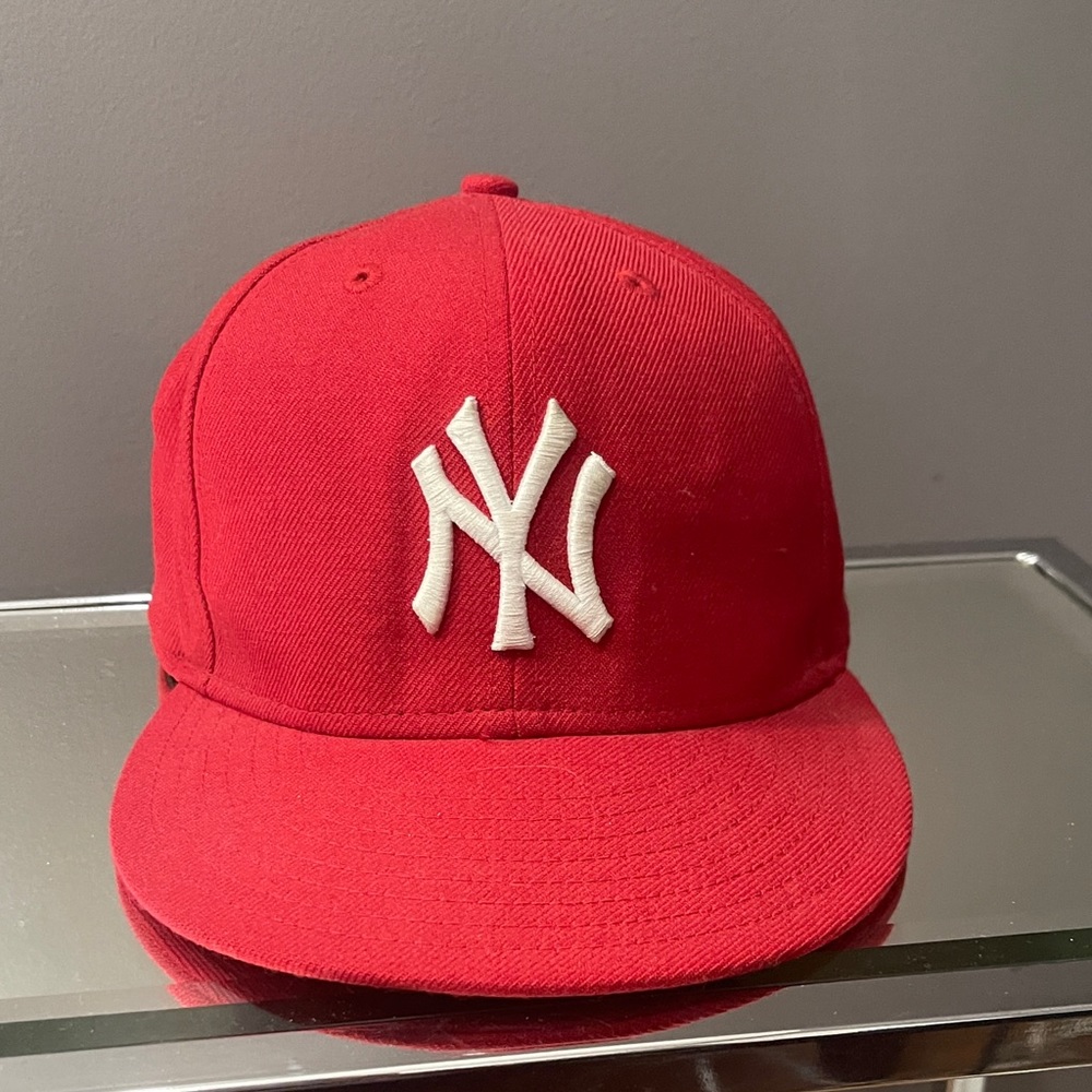 New Era 59Fifty Fitted New York Yankees Hat size 7 5/8
